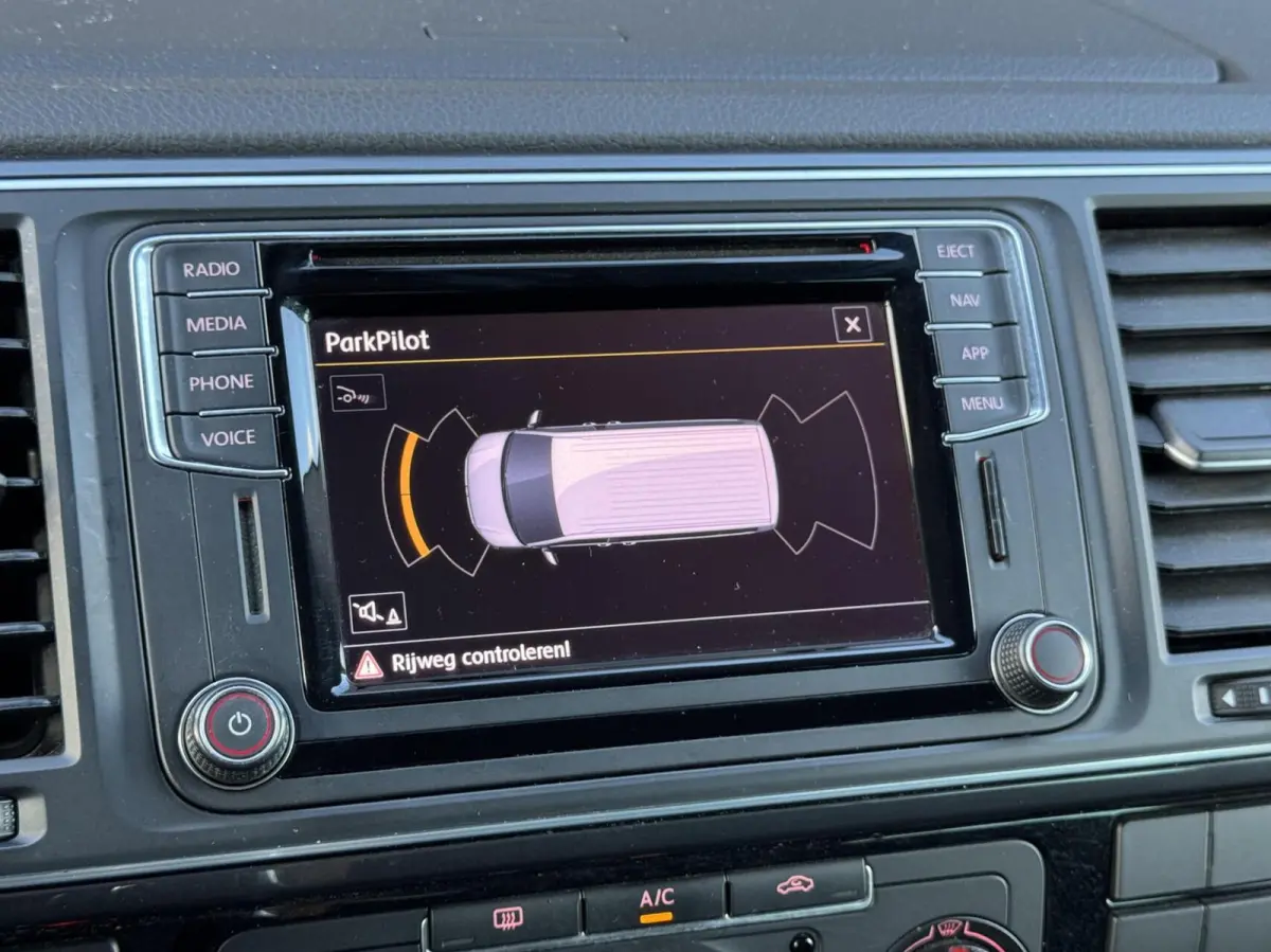 2.0 TDI 150pk Highline Dubbele Cabine Trekhaak/Carplay/Adapt.Cruise/LED/Navi/17"