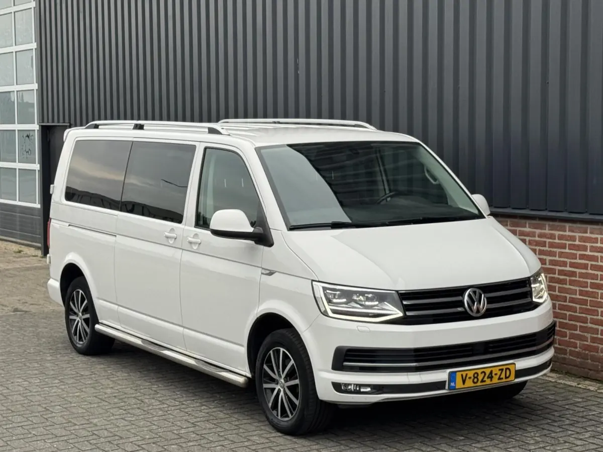 2.0 TDI 150pk Highline Dubbele Cabine Trekhaak/Carplay/Adapt.Cruise/LED/Navi/17"