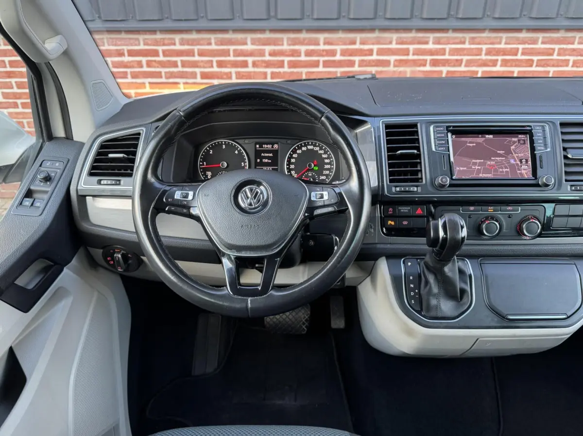 2.0 TDI 150pk Highline Dubbele Cabine Trekhaak/Carplay/Adapt.Cruise/LED/Navi/17"