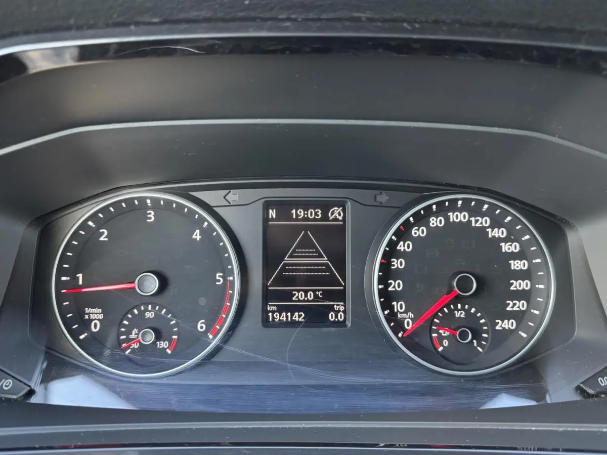 2.0 TDI 150pk Highline Dubbele Cabine Trekhaak/Carplay/Adapt.Cruise/LED/Navi/17"