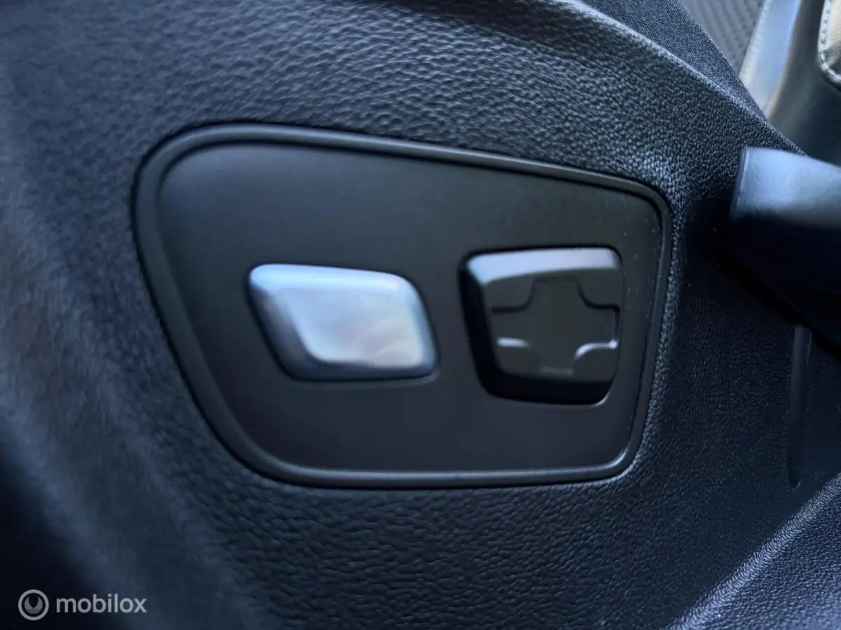 1.2 TCe Bose |Pano|Camera|Keyless|Nap