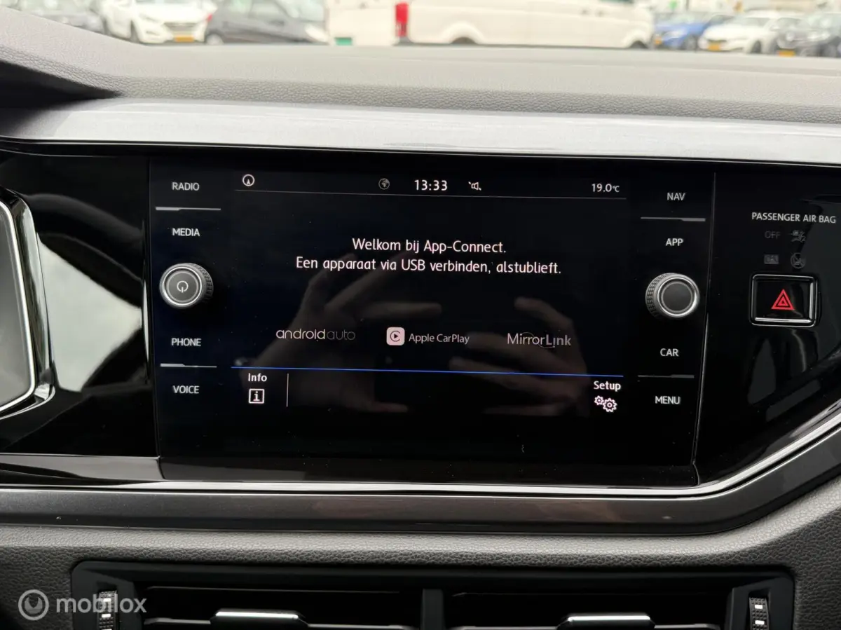 1.0 TSI R-Line LED | NAVI | CARPLAY