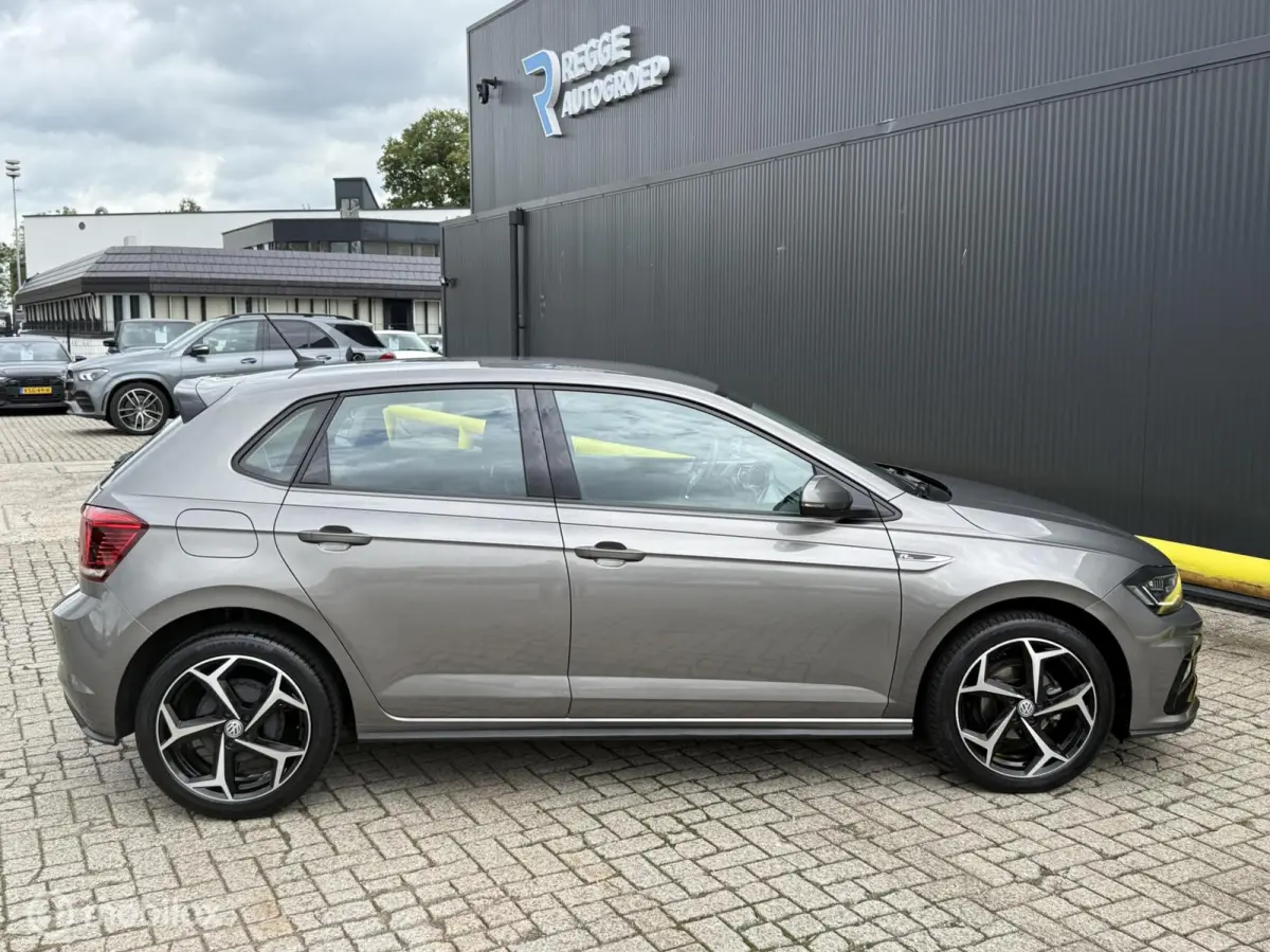 1.0 TSI R-Line LED | NAVI | CARPLAY