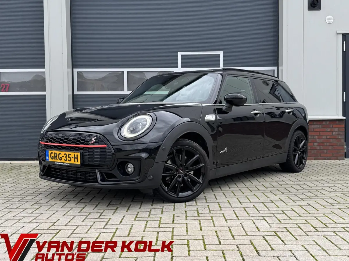 2.0 Cooper S ALL4 Chili Automaat | Panorama | Alcantara/Leder | Carplay | Head-up | LED | DAB | Sensoren