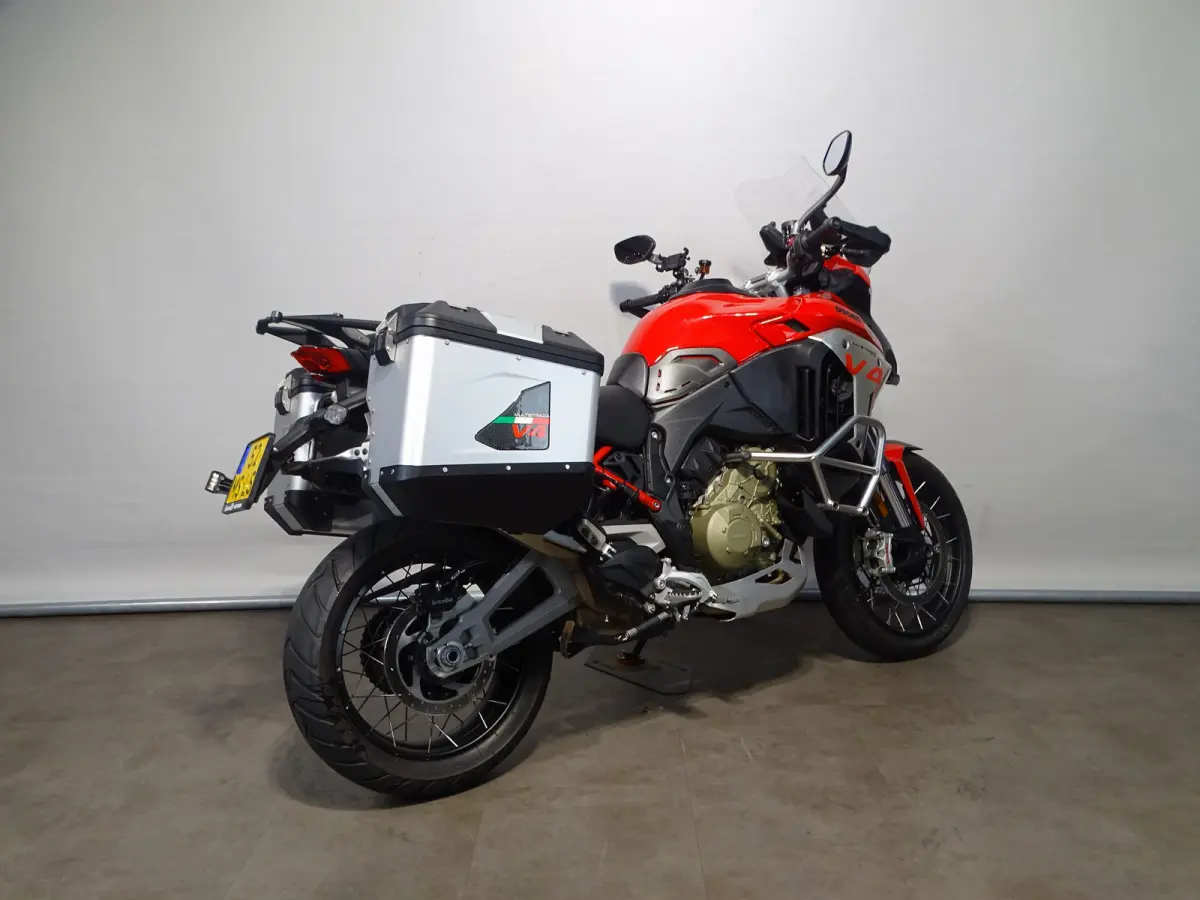 RALLY TRAVEL &amp; RADAR