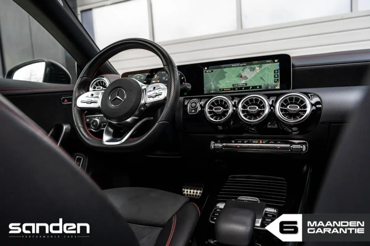 220 Premium Plus |Pano|Sfeerverlichting|Burmester|19"