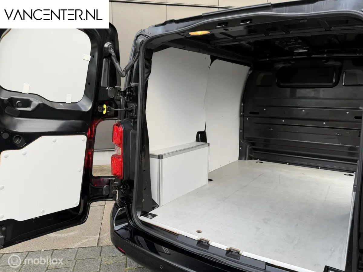 Bestel 2.0 BlueHDI 145 Automaat