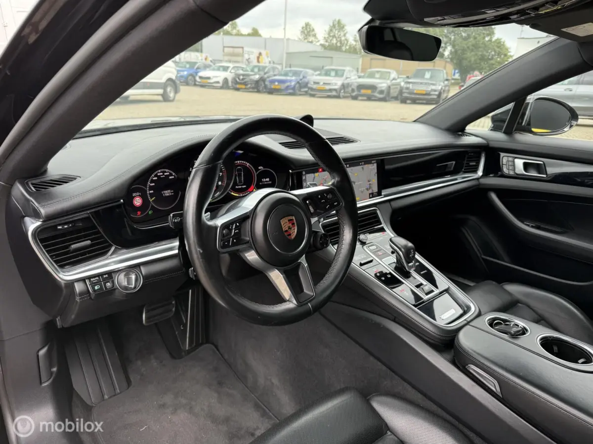 2.9 4 E-Hybrid ACC | PANORAMADAK