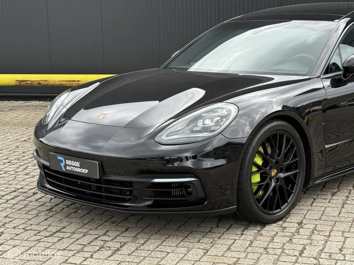 2.9 4 E-Hybrid ACC | PANORAMADAK