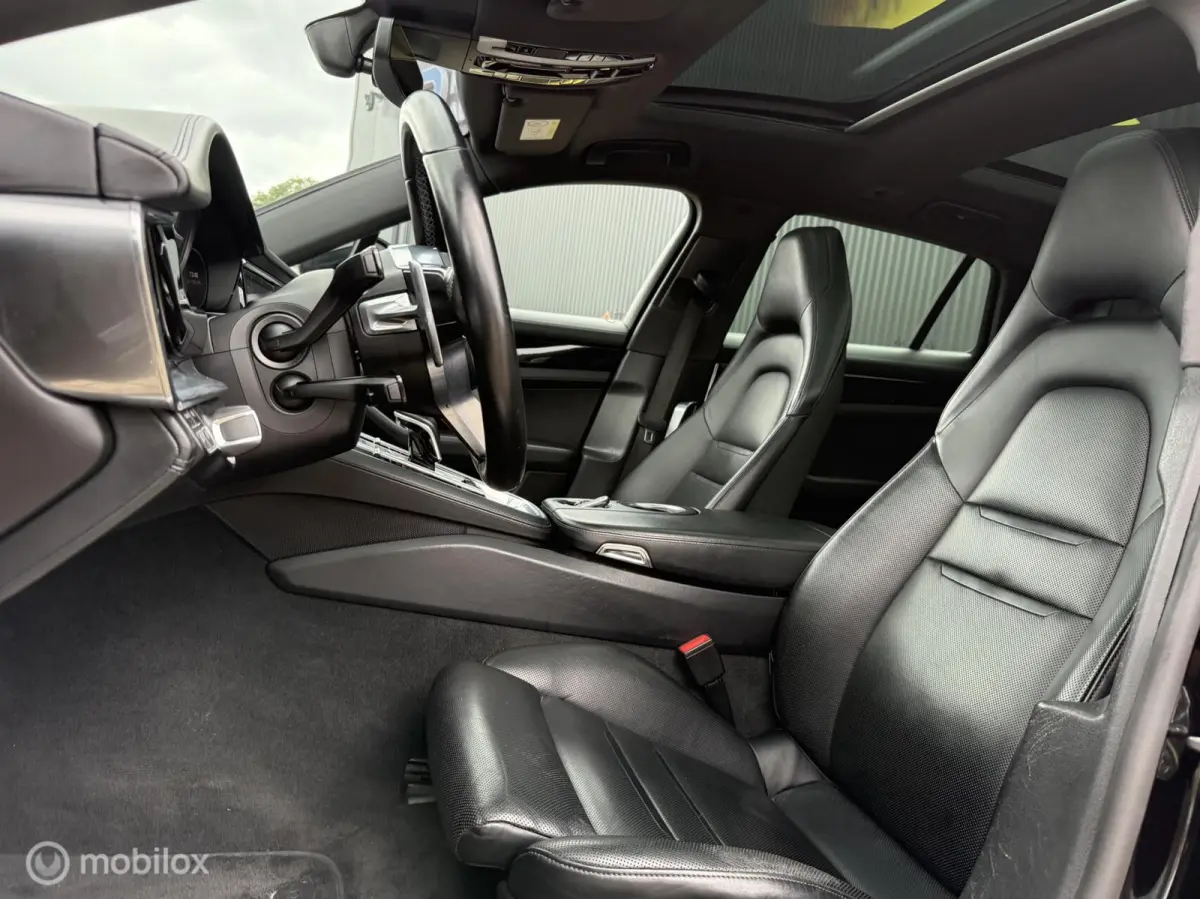 2.9 4 E-Hybrid ACC | PANORAMADAK