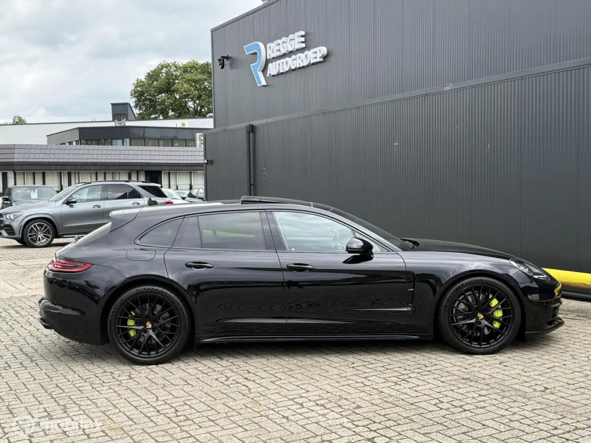 2.9 4 E-Hybrid ACC | PANORAMADAK