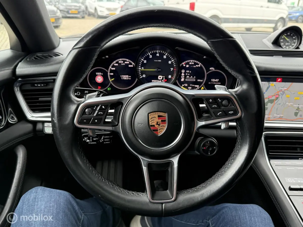 2.9 4 E-Hybrid ACC | PANORAMADAK