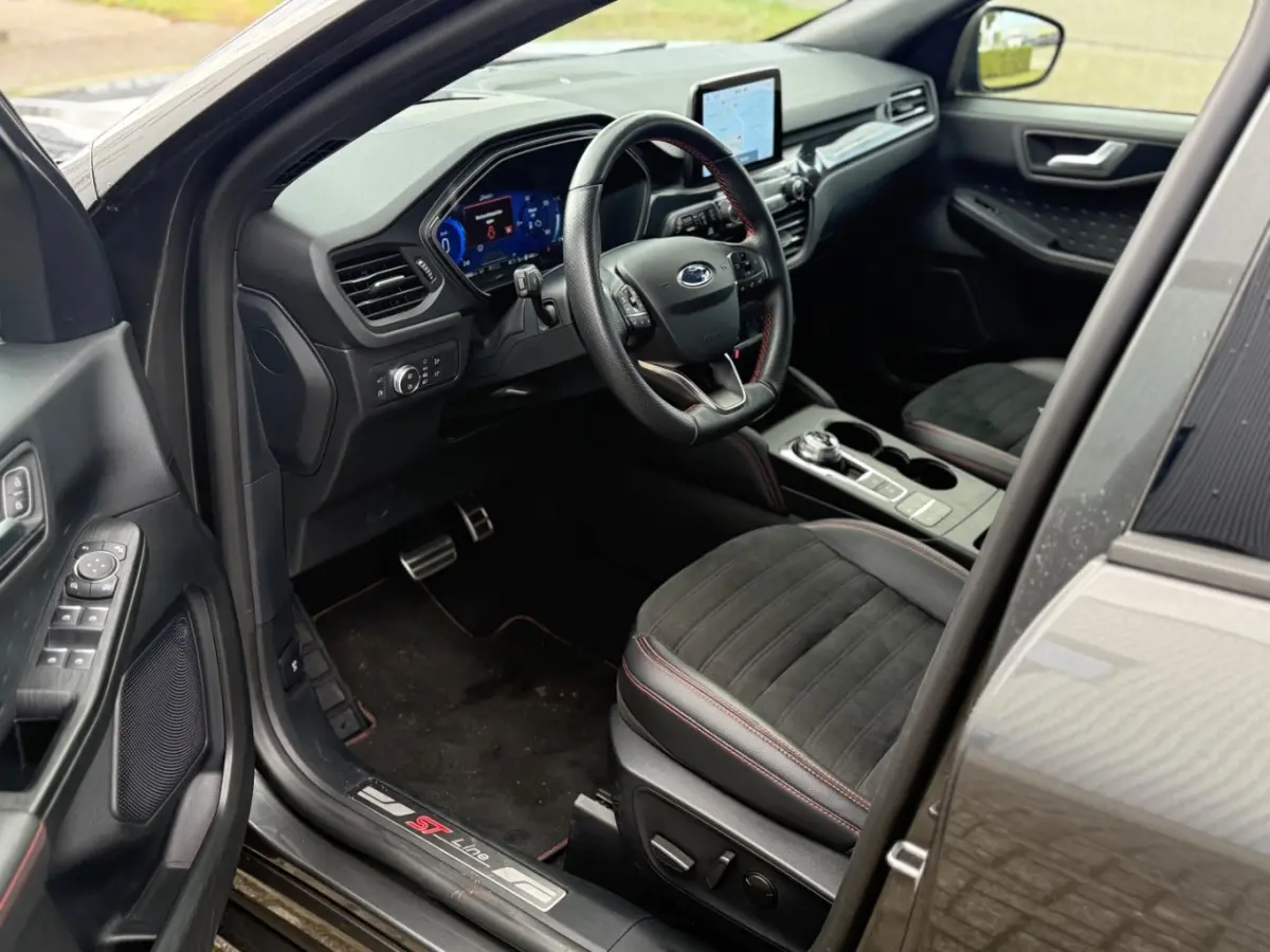 2.5 PHEV ST-Line X | Compleet! | Trekhaak | All-Seasonbanden| Driver Assistance Pack | Winter Pakket | B&O | Adaptive Cruise | Dodehoek Detectie |