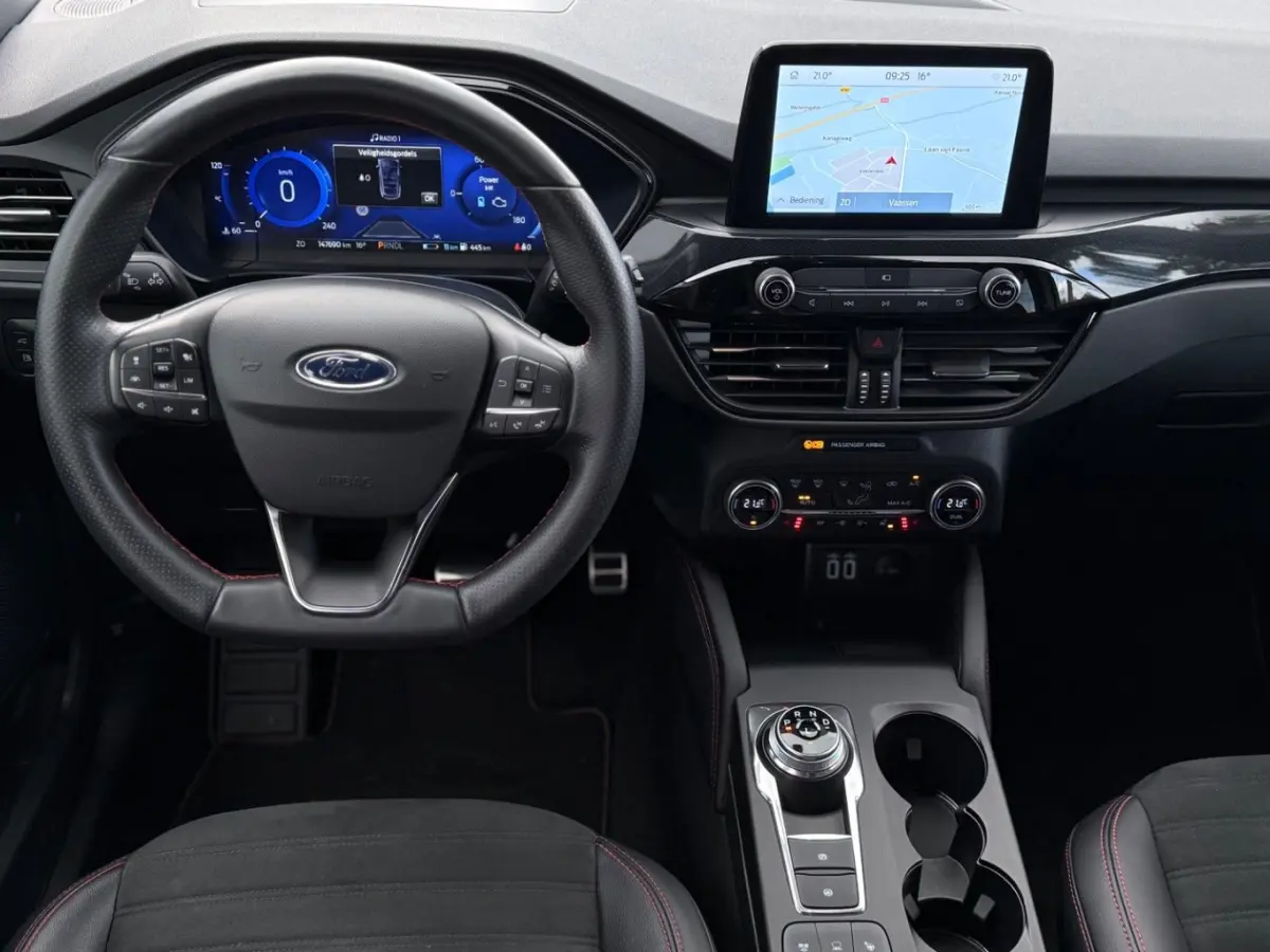 2.5 PHEV ST-Line X | Compleet! | Trekhaak | All-Seasonbanden| Driver Assistance Pack | Winter Pakket | B&O | Adaptive Cruise | Dodehoek Detectie |