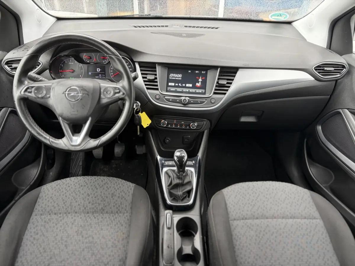 1.2 Turbo Online Edition 110pk | Apple Carplay/Android Auto | Cruise control | Dab | Lichtmetalen velgen 16" | Navigatiesysteem full map | Parkeersensor achter | Zeer nette auto!