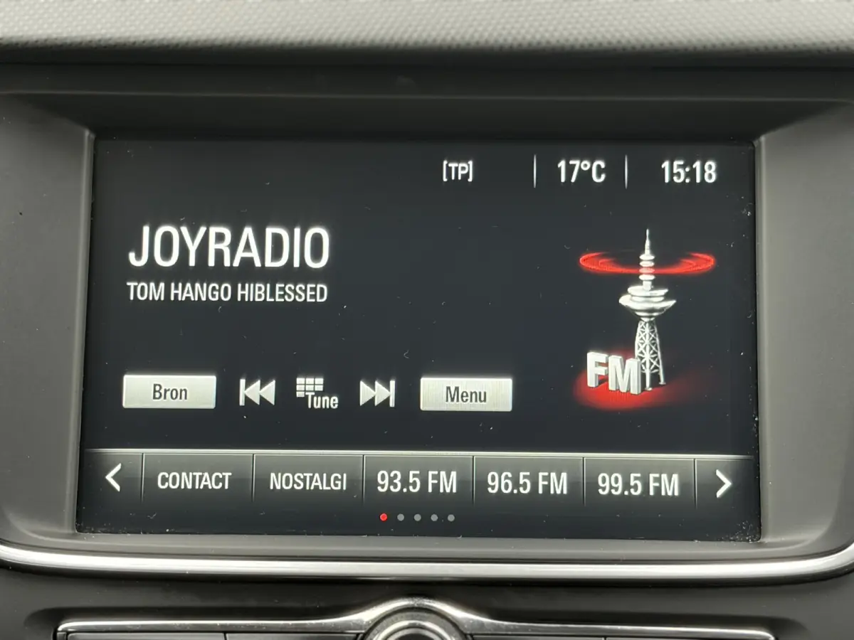 1.2 Turbo Online Edition 110pk | Apple Carplay/Android Auto | Cruise control | Dab | Lichtmetalen velgen 16" | Navigatiesysteem full map | Parkeersensor achter | Zeer nette auto!