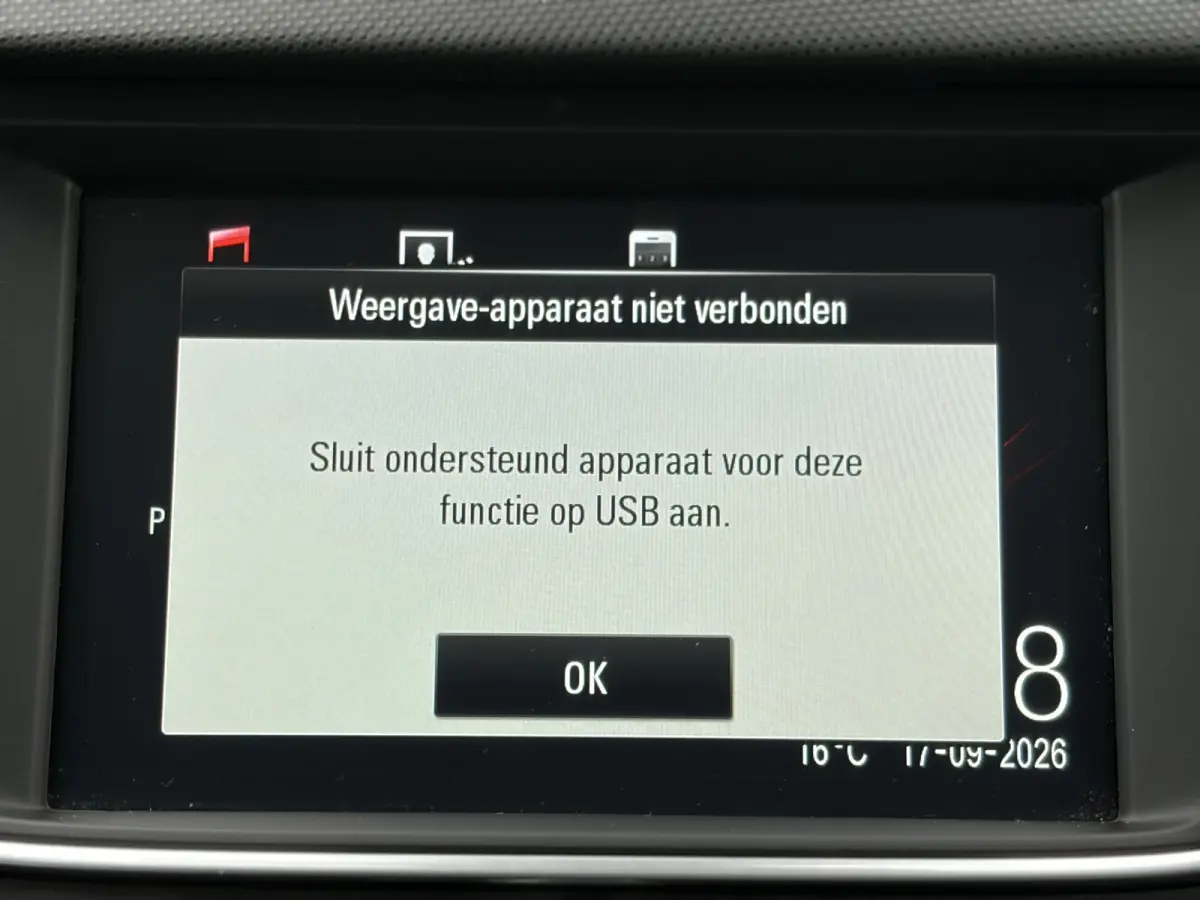 1.2 Turbo Online Edition 110pk | Apple Carplay/Android Auto | Cruise control | Dab | Lichtmetalen velgen 16" | Navigatiesysteem full map | Parkeersensor achter | Zeer nette auto!