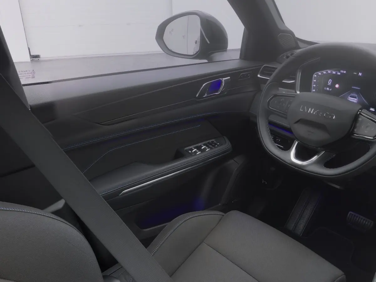 1.5 Plug-in Hybrid | 360° | BLACK | ZWARTE HEMEL | STUURVERWARMING | NLD AUTO