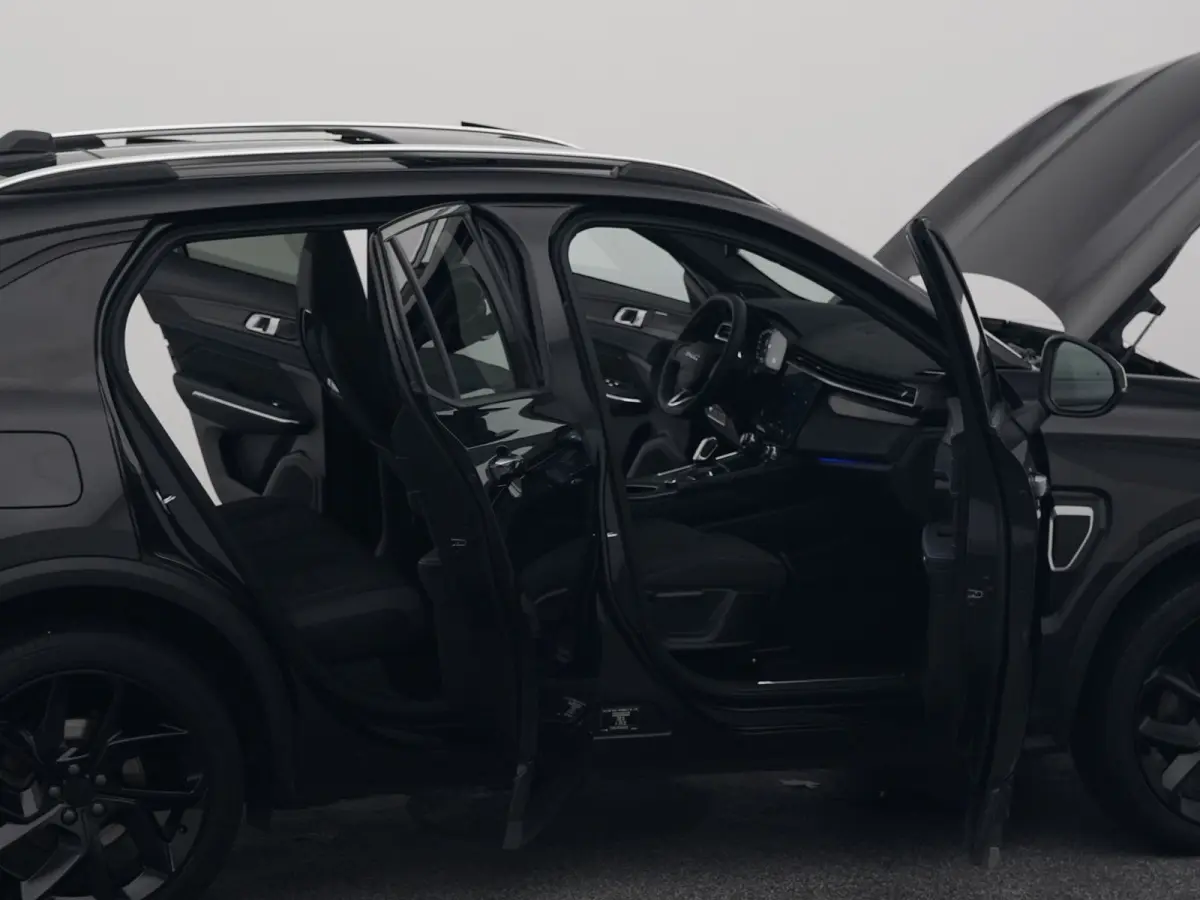 1.5 Plug-in Hybrid | 360° | BLACK | ZWARTE HEMEL | STUURVERWARMING | NLD AUTO