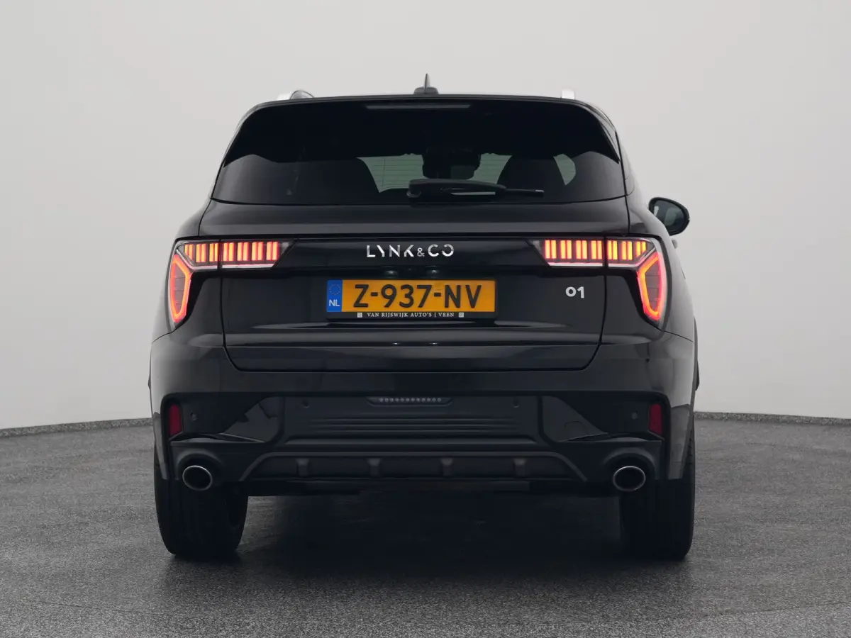 1.5 Plug-in Hybrid | 360° | BLACK | ZWARTE HEMEL | STUURVERWARMING | NLD AUTO