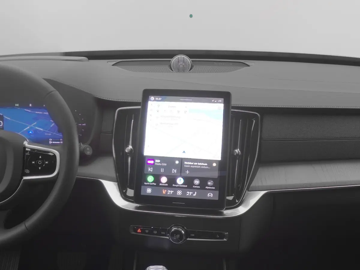2.0 T8 Plug-in hybrid AWD Ultra Dark 7-Pers. | PANO | 360° | B&W | HUD | ADAPTIVE | MEMORY | LUCHTVERING | STOEL- EN STUURVERW. | STOELVENT. | TREKHAAK