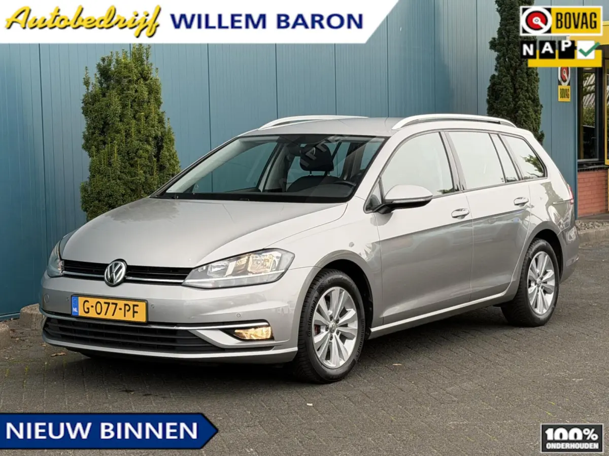 - 1.0 TSI Comfortline Business ADAPT.CRUISE | CARPLAY | STOELVERW | NAV | PDC | DAB