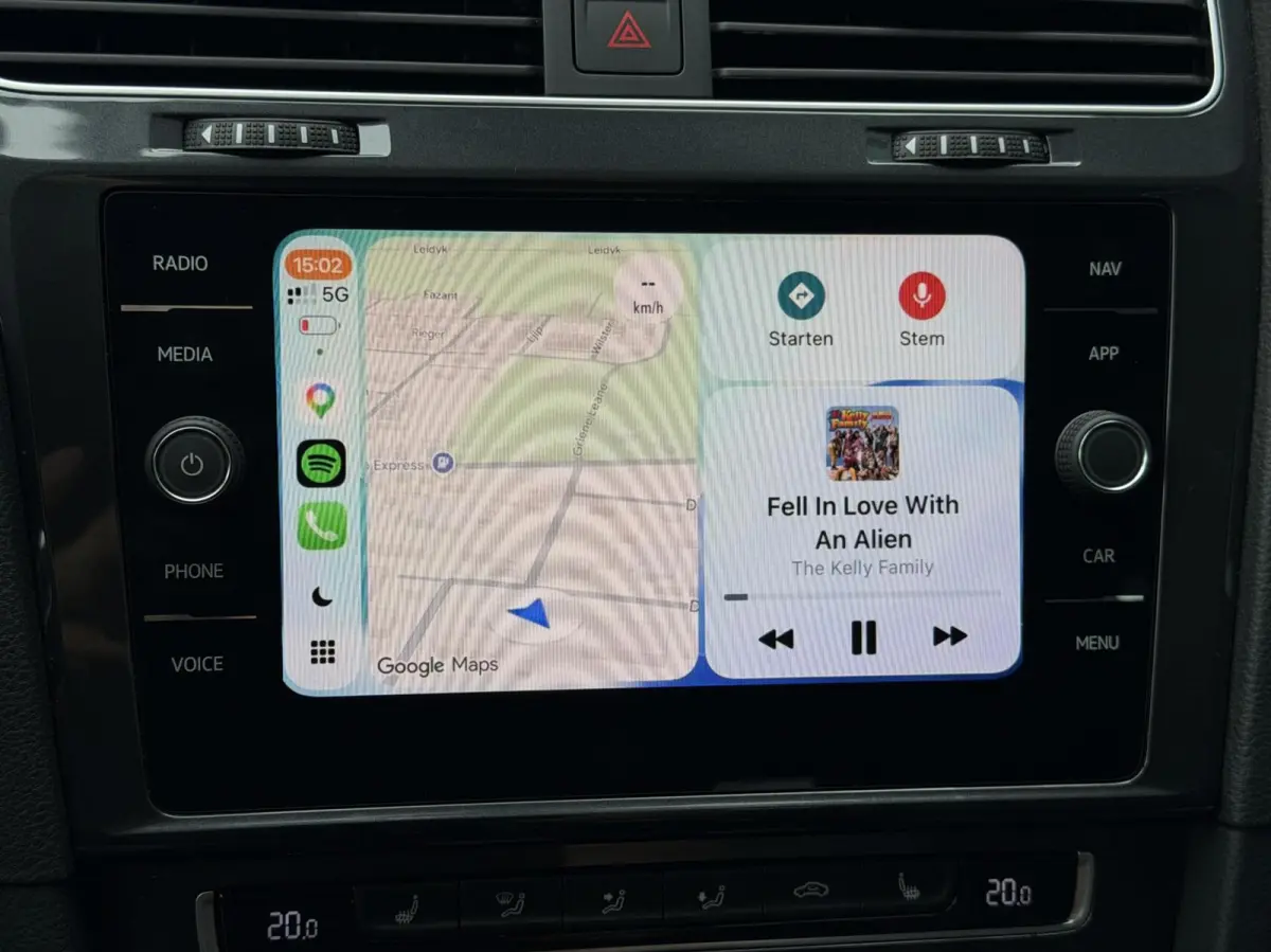 - 1.0 TSI Comfortline Business ADAPT.CRUISE | CARPLAY | STOELVERW | NAV | PDC | DAB