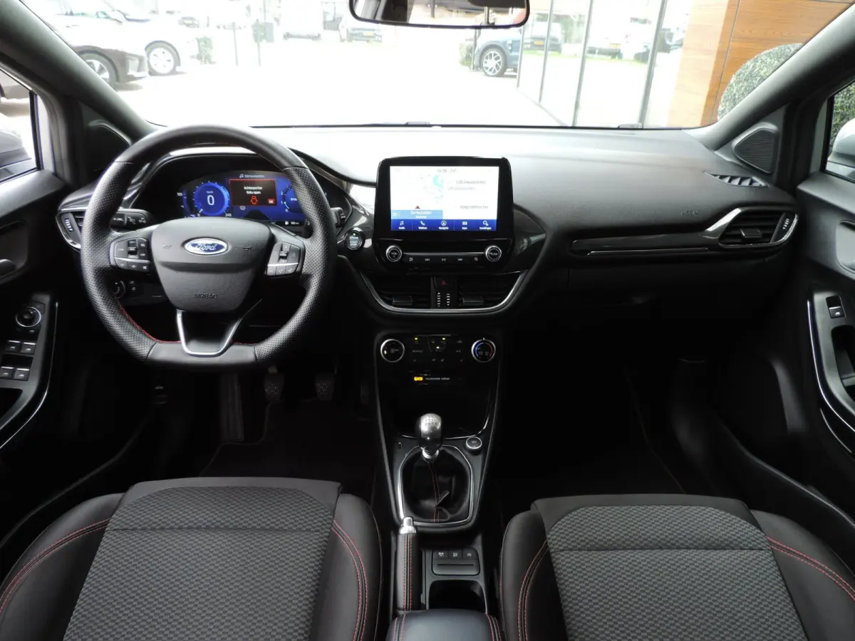 1.0-T 125PK ST-Line 54.000km | PDC | Winterpack | 17” | CarPlay | Bluetooth | Priv.glas | Navi | Cruise contr