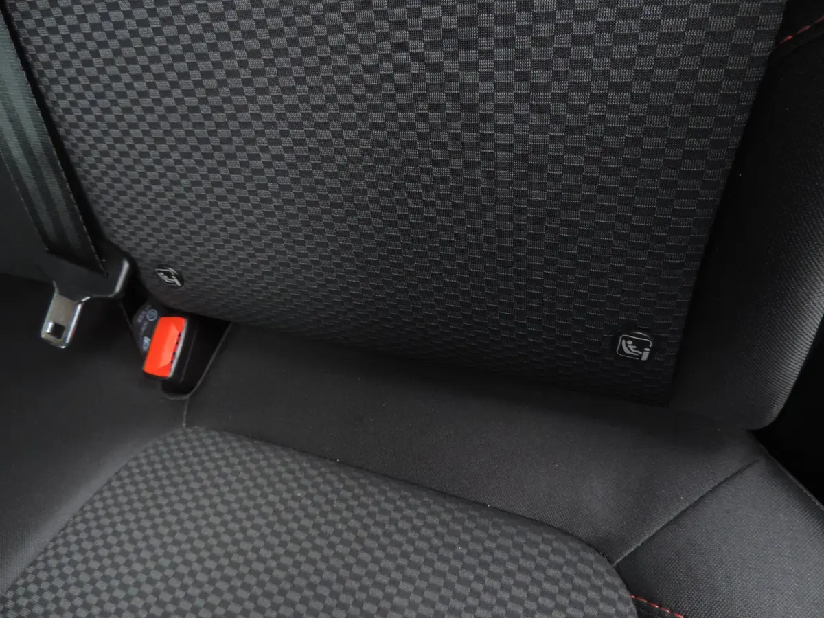1.0-T 125PK ST-Line 54.000km | PDC | Winterpack | 17” | CarPlay | Bluetooth | Priv.glas | Navi | Cruise contr