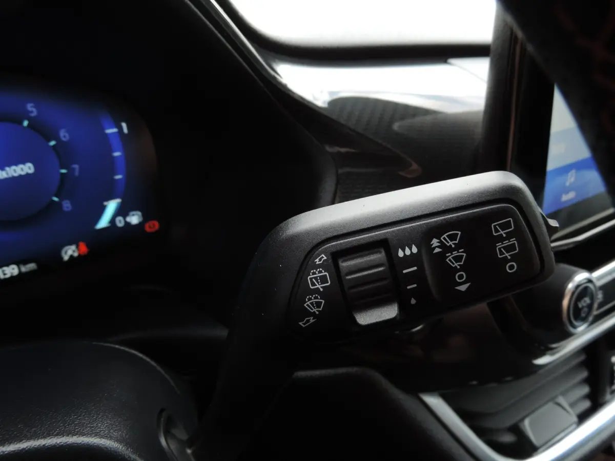 1.0-T 125PK ST-Line 54.000km | PDC | Winterpack | 17” | CarPlay | Bluetooth | Priv.glas | Navi | Cruise contr