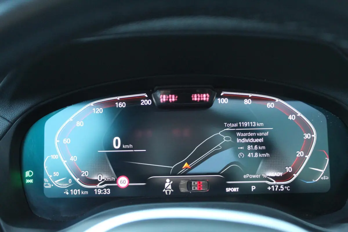 High Executive 80 kWh M-Sport/Pano/Trekhaak/360cam