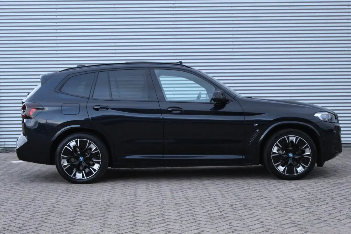 High Executive 80 kWh M-Sport/Pano/Trekhaak/360cam