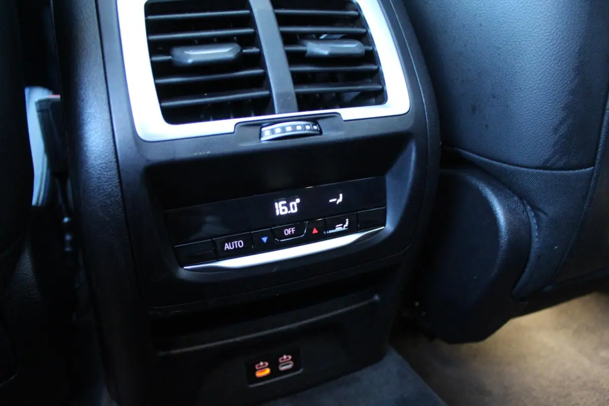 High Executive 80 kWh M-Sport/Pano/Trekhaak/360cam