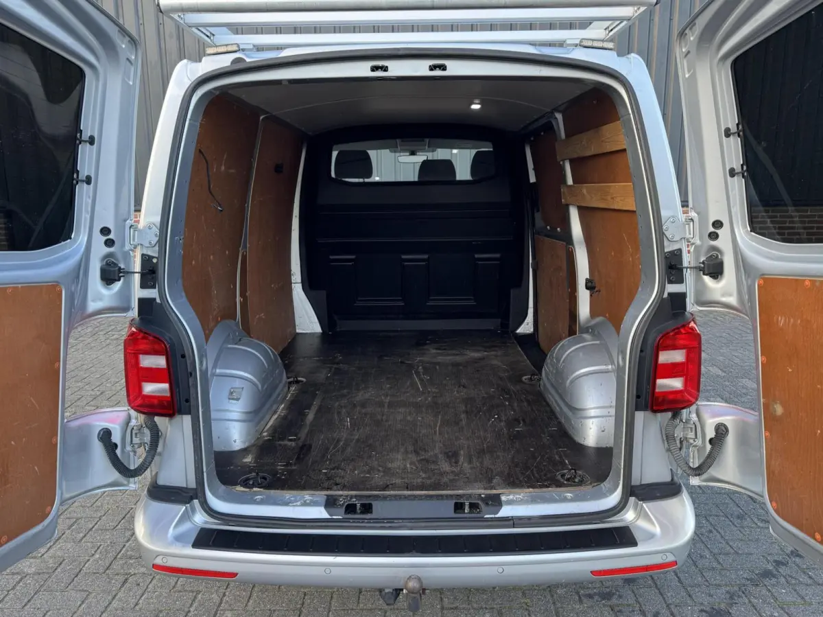 2.0 TDI 150pk Highline Trekhaak/Camera/Carplay/Navi/16"/Imperiaal