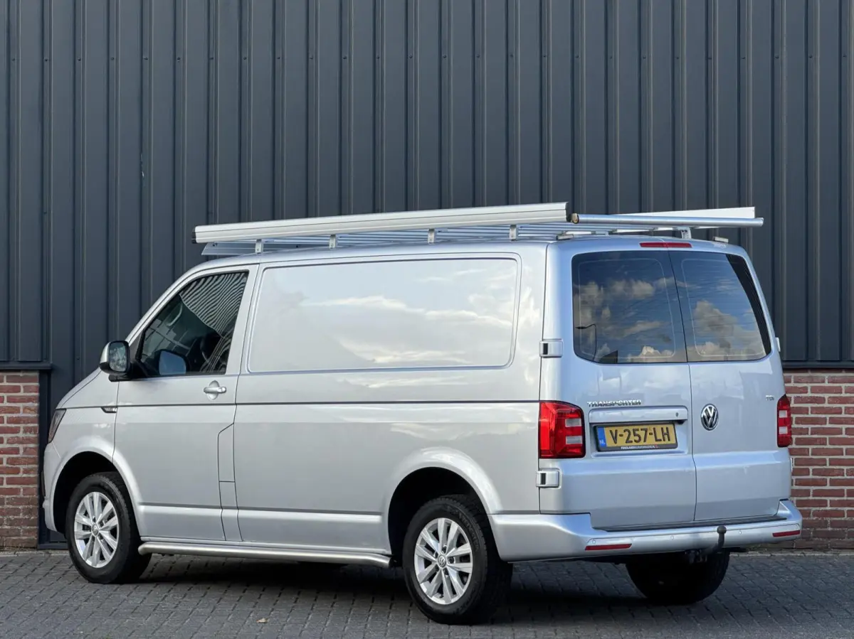 2.0 TDI 150pk Highline Trekhaak/Camera/Carplay/Navi/16"/Imperiaal