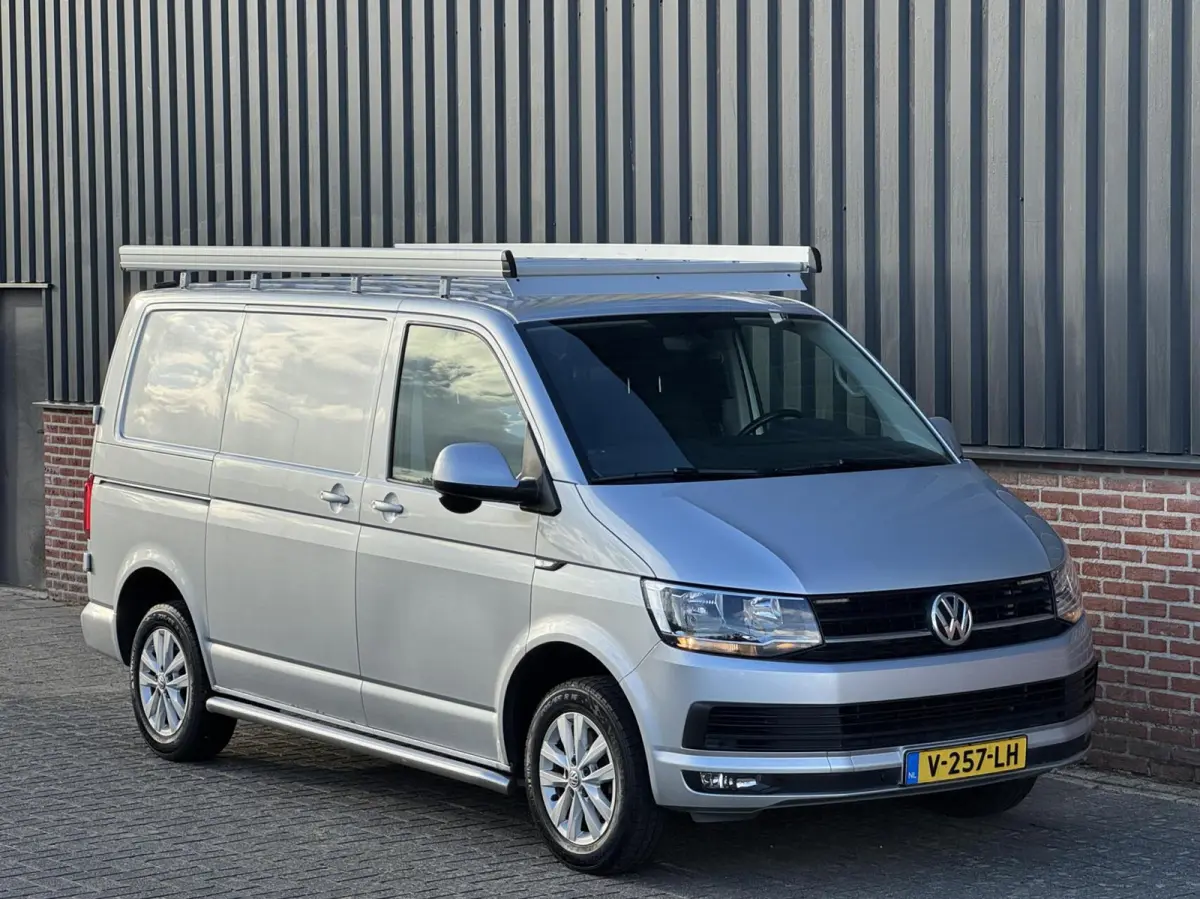 2.0 TDI 150pk Highline Trekhaak/Camera/Carplay/Navi/16"/Imperiaal