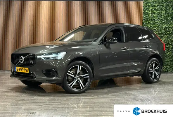 T8 AWD Recharge R-Design | Trekhaak | Parkeercamera | Schuifdak | Cruise Control | Stoelverwarming | Stuurwielverwarming | Schuifdak | Full LED Meesturende koplampen | Pilot Assist | BLIS Do
