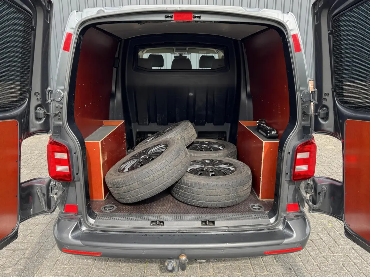 2.0 TDI 150pk Highline Trekhaak/Leder/Adap.Cruise/Carplay/LED/Navi/18"