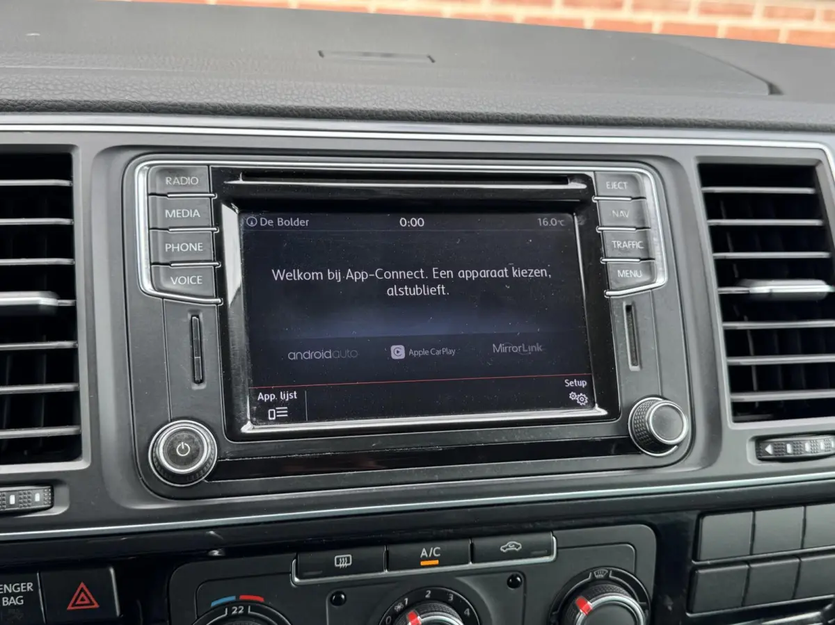 2.0 TDI 150pk Highline Trekhaak/Leder/Adap.Cruise/Carplay/LED/Navi/18"