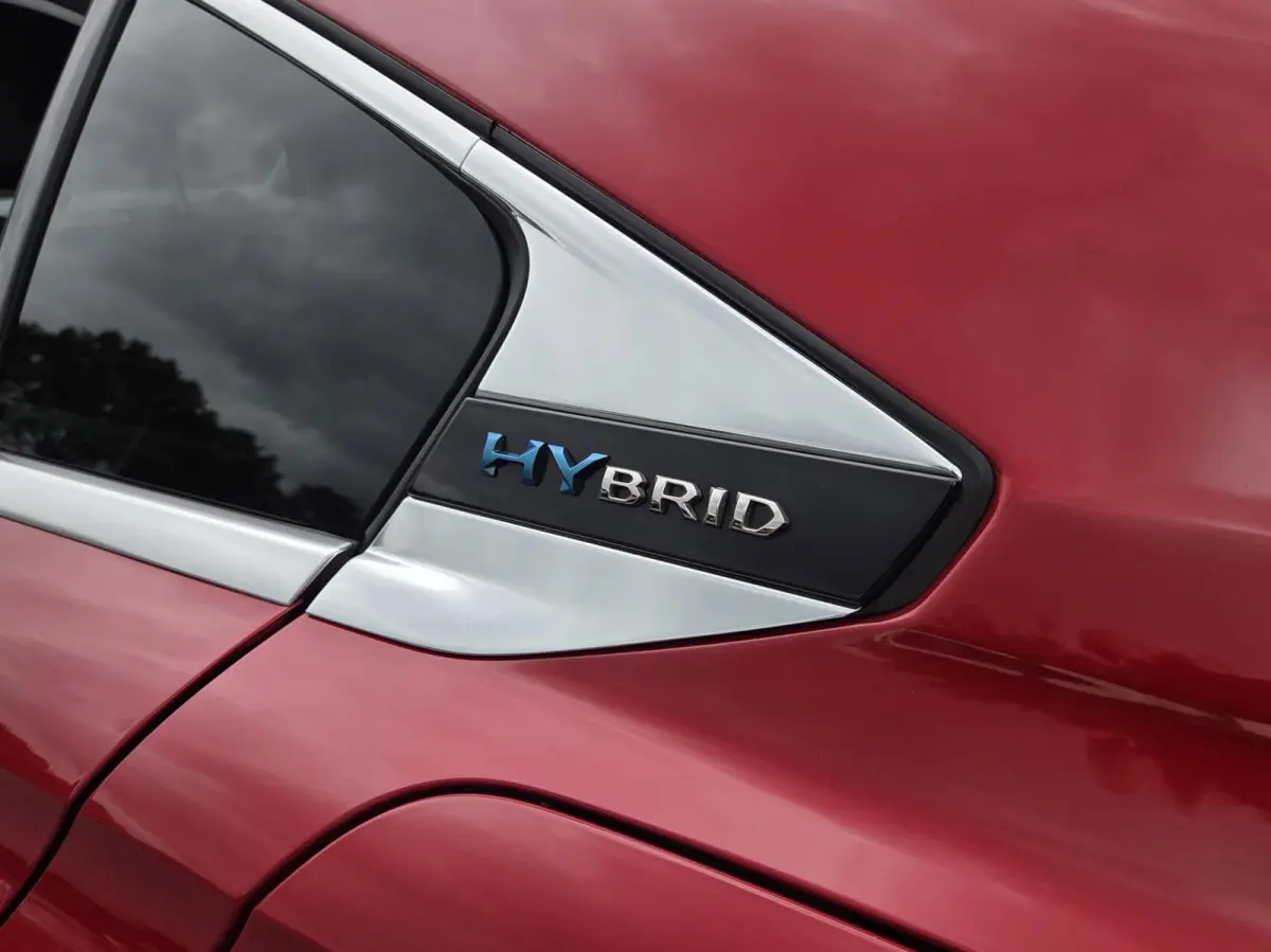 1.6 HYbrid 225pk Allure | Camera | Adaptive cruise | Apple Carplay | Elektrische achterklep