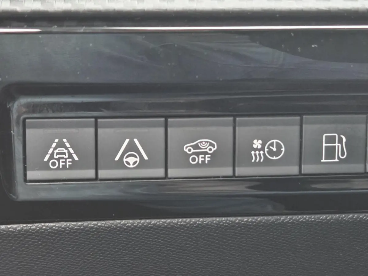 1.6 HYbrid 225pk Allure | Camera | Adaptive cruise | Apple Carplay | Elektrische achterklep
