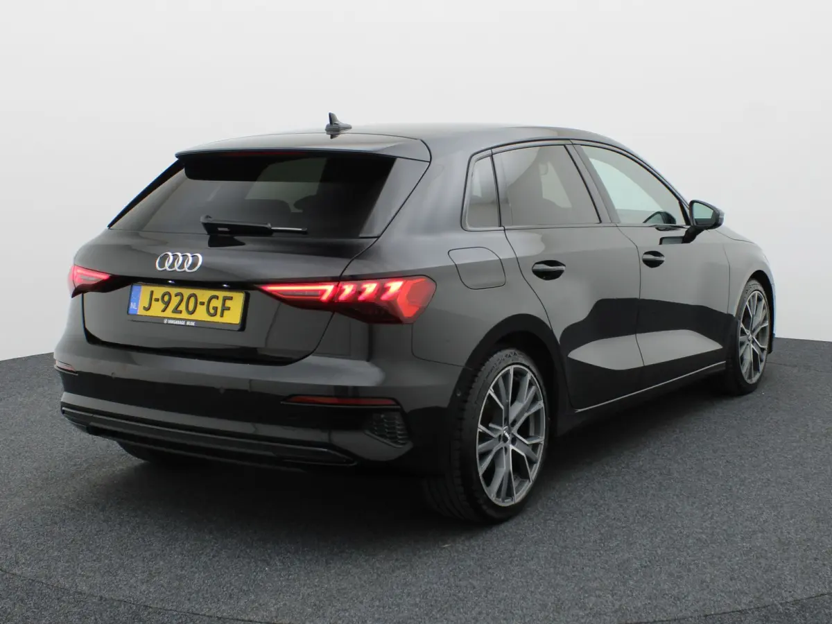 35 TFSI 150Pk Business edition | Adapt. Cr. | 18'' | Stoelverwarming | Prijs Rijklaar!!