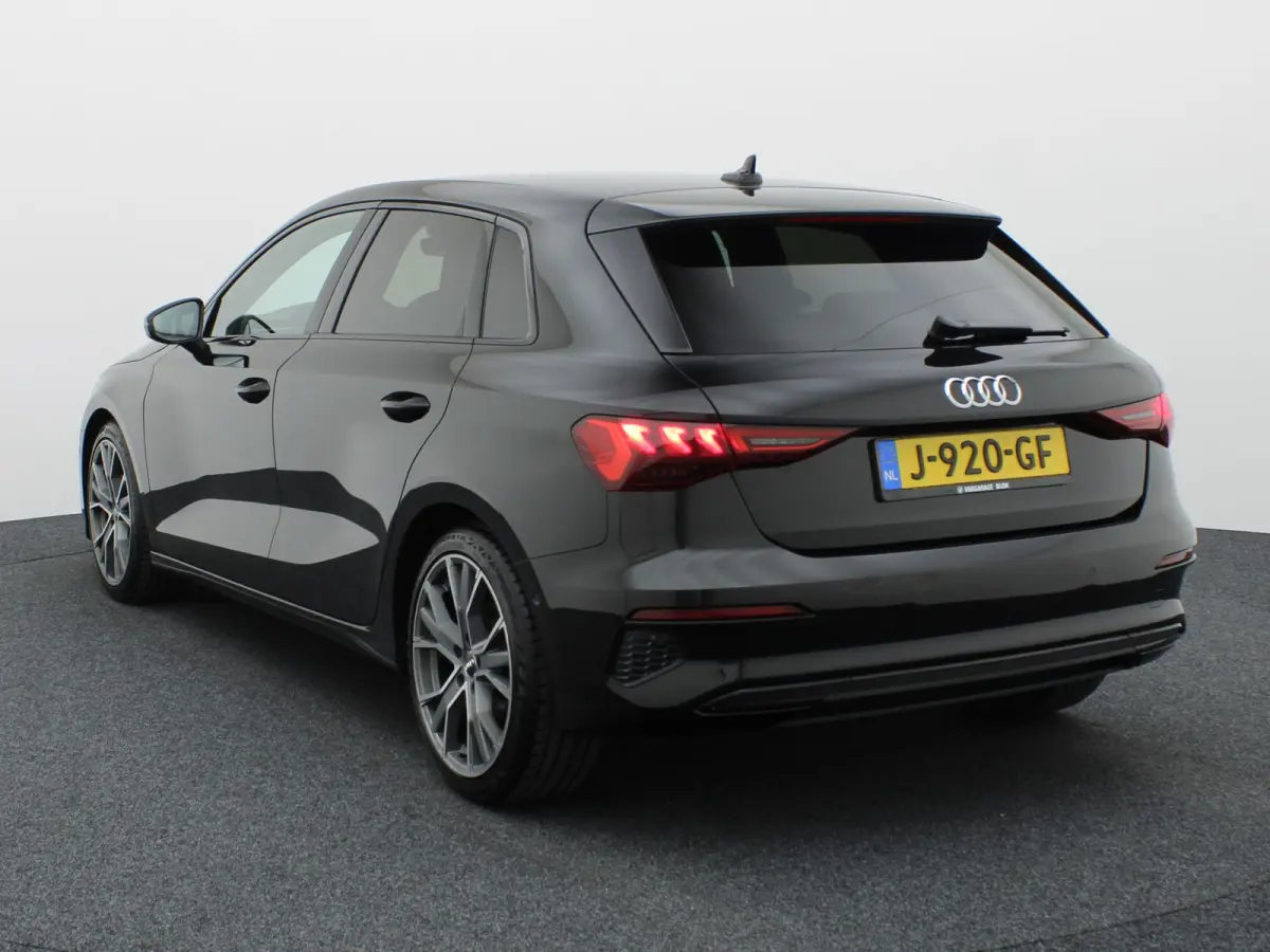 35 TFSI 150Pk Business edition | Adapt. Cr. | 18'' | Stoelverwarming | Prijs Rijklaar!!