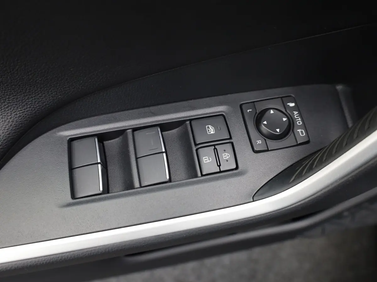 2.5 Hybrid Executive | Bear Lock | Memory Seat | 360 camera | Elk. A-klep | Trekhaak afnb. | BSM | Prijs Rijklaar!!