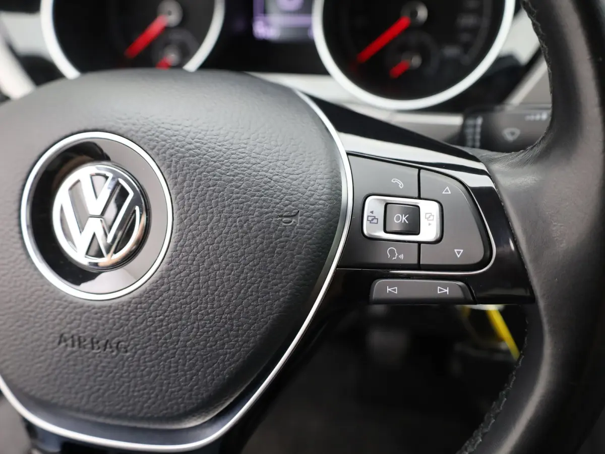 1.2 TSI Comfortline | Trekhaak | Camera | PDC V&A | Navi | Prijs Rijklaar!!