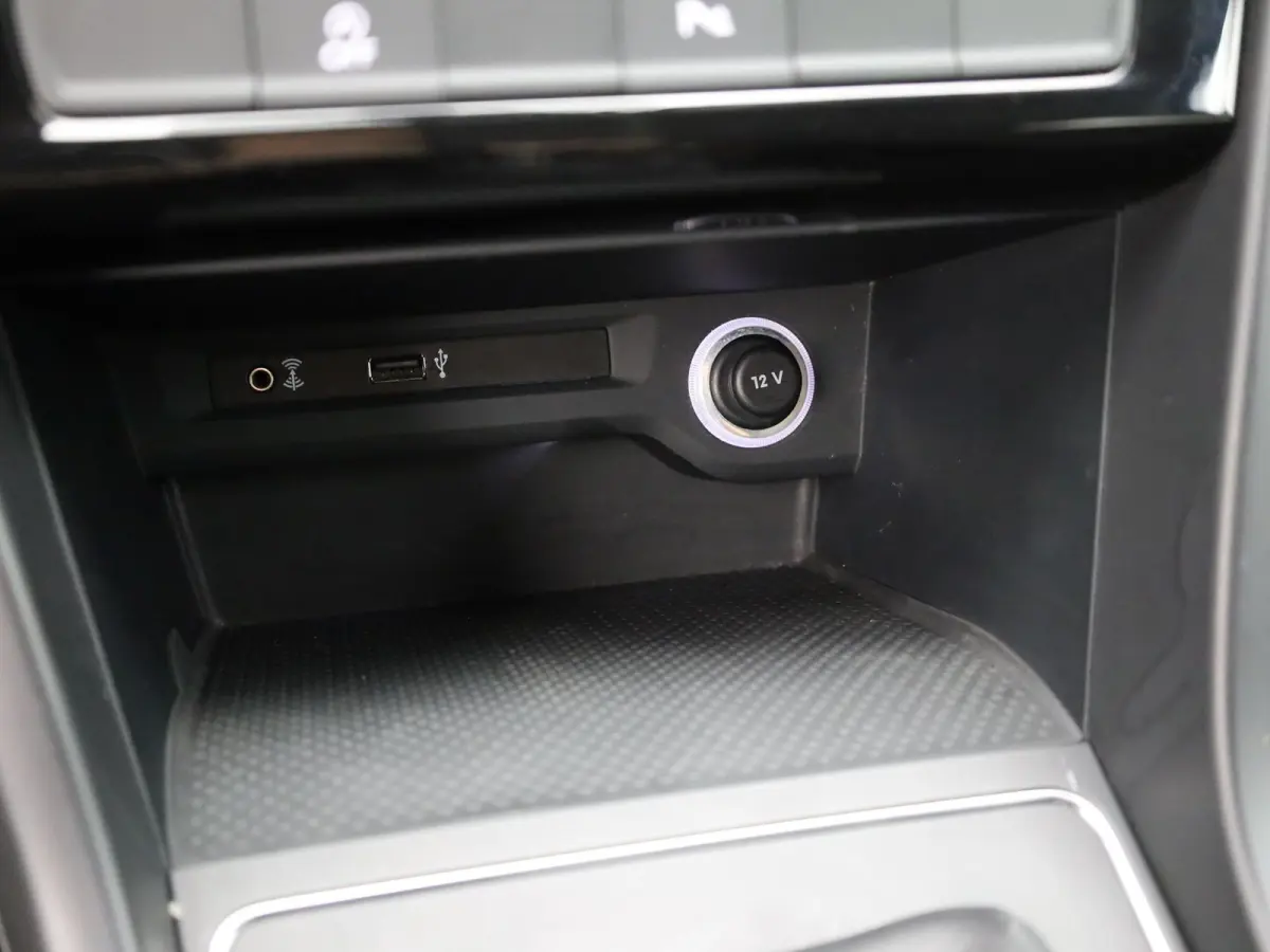 1.2 TSI Comfortline | Trekhaak | Camera | PDC V&A | Navi | Prijs Rijklaar!!