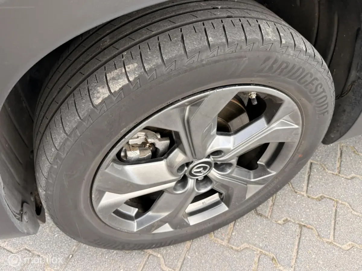 e-SkyActiv 145 | 36 kWh | SOH 91% | Interieurpakket | Half Leder | HUD