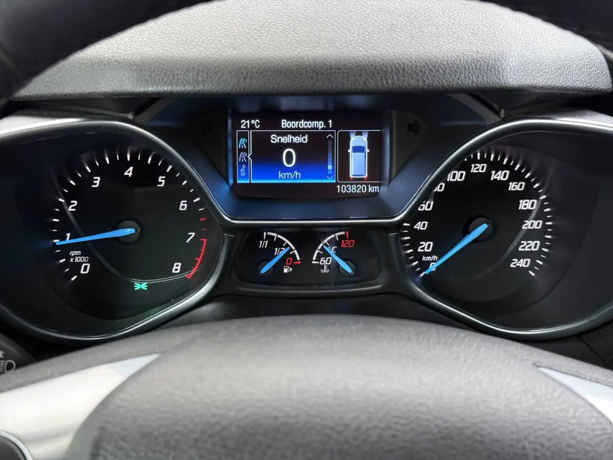 1.0 EcoBoost Titanium