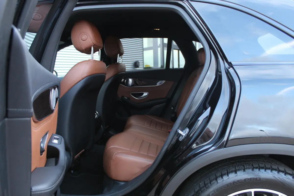 250 4MATIC Ambition