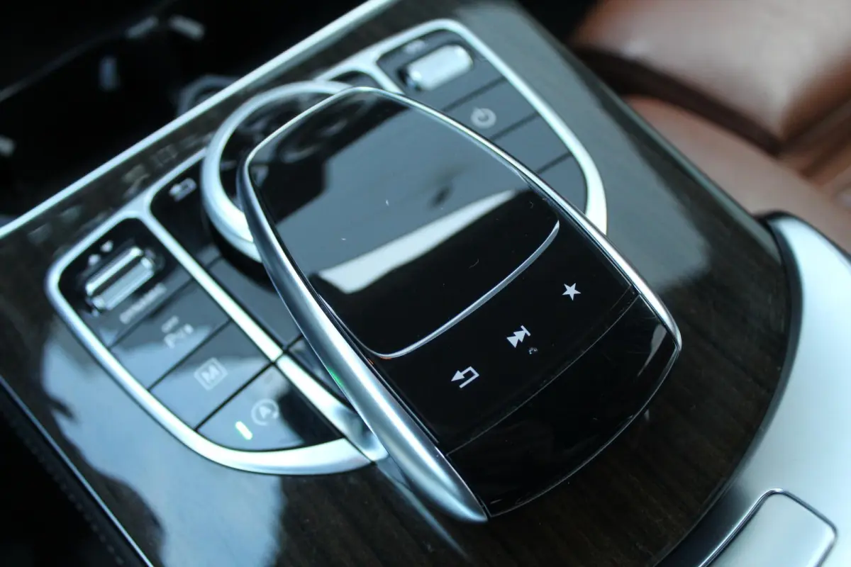 250 4MATIC Ambition